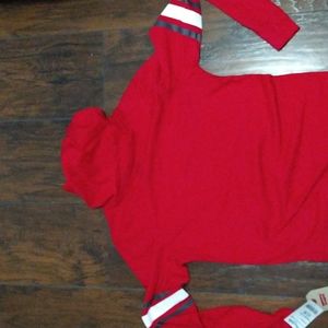 Levi's pullover hoodie, Youth Small, Red